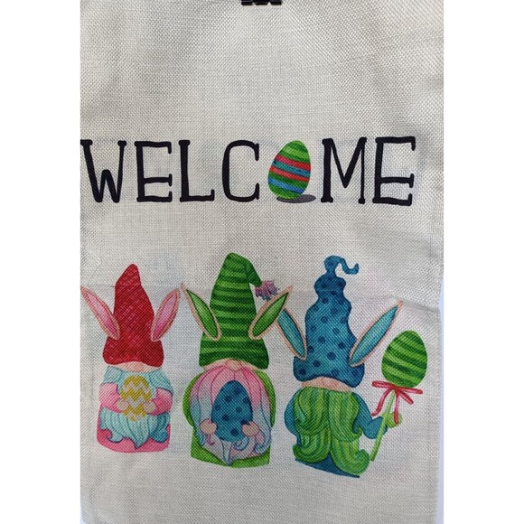 Easter Garden Flag Gnomes - Picture 1 of 3